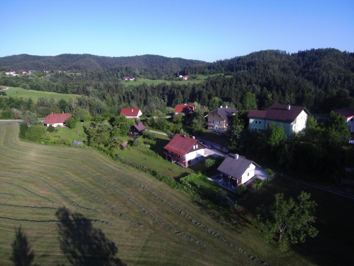 B&B Cerne Polhov Gradec Eksteriør bilde