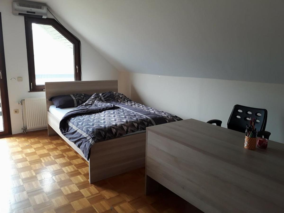 B&B Cerne Polhov Gradec Eksteriør bilde