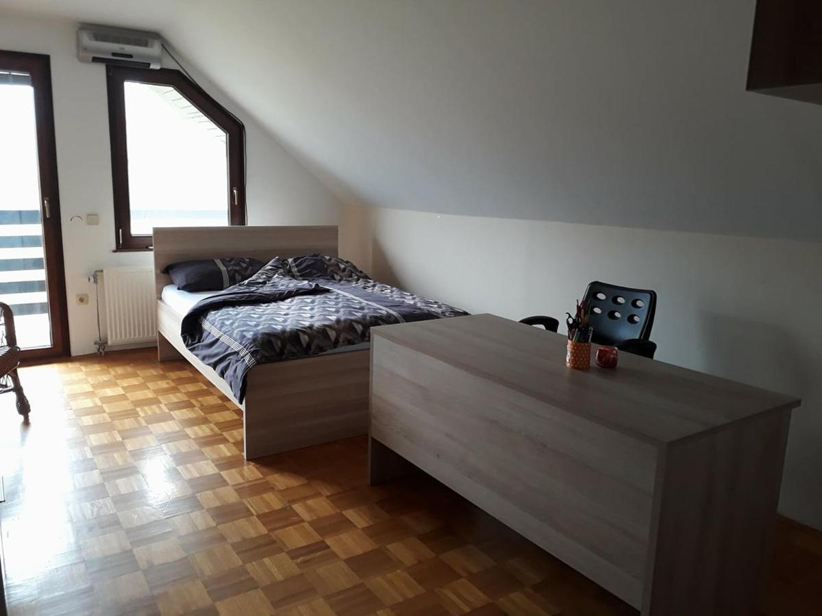 B&B Cerne Polhov Gradec Eksteriør bilde